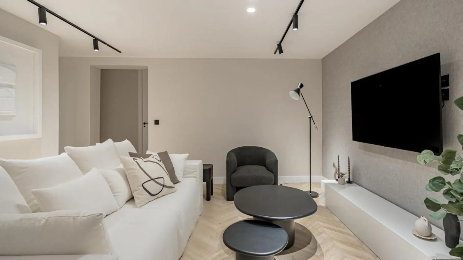 Cosy And Stylish Apartment In A Lively Area Of Roma İtalya
