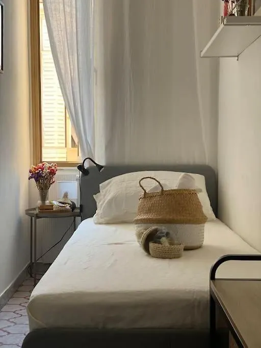 Cosy And Stylish Apartment In A Lively Area Of Róma Olaszország